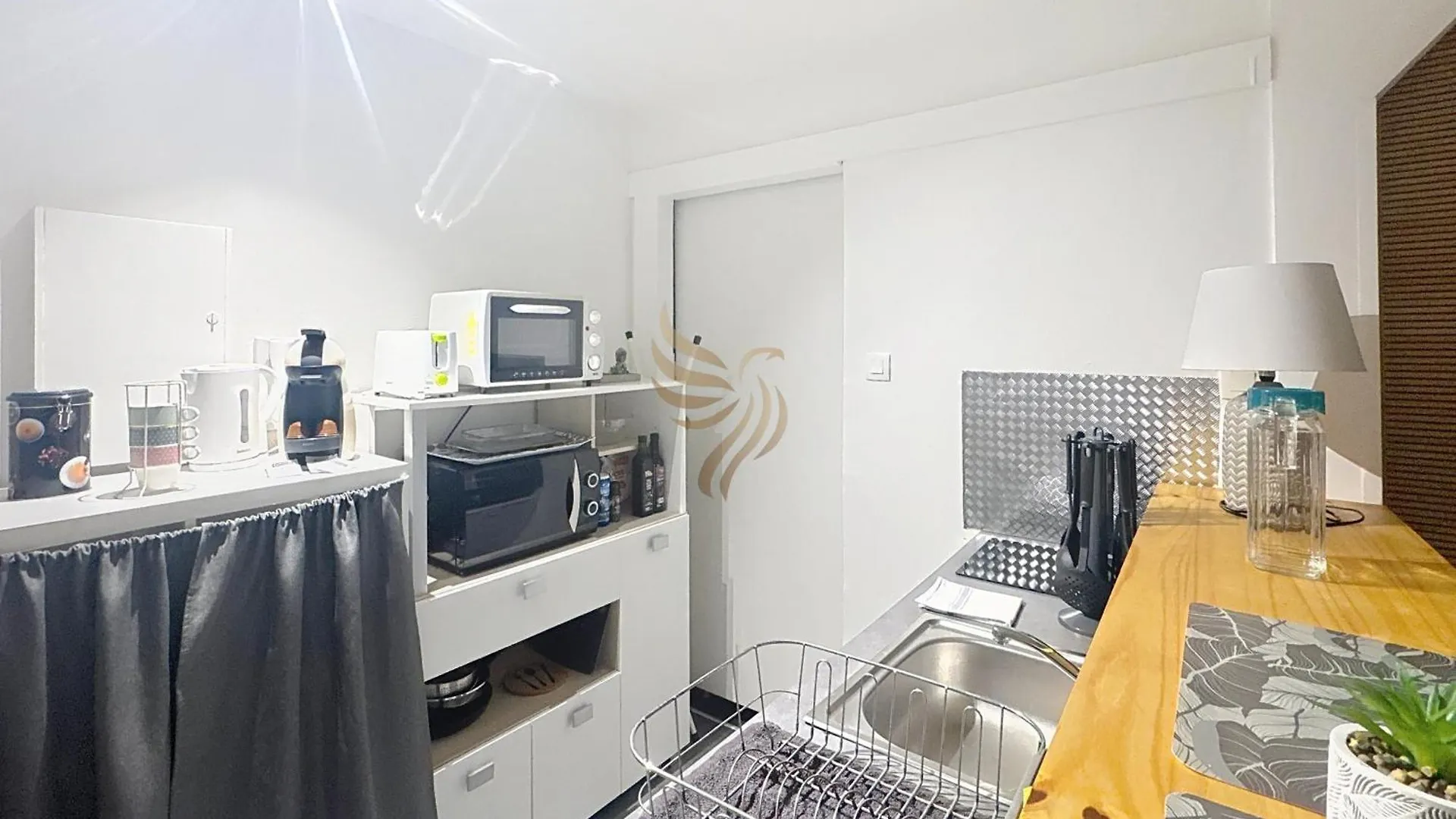 Apartment Studio Cosy Parc-Clim-Terrasse Plages Et Ctre-Ville A Quelques Min - Capitalchic Services Frejus